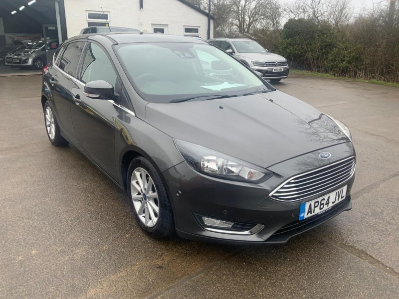 FORD FOCUS 1.0T EcoBoost Titanium Euro 6 (s/s) 5dr