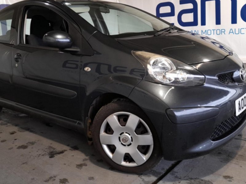 TOYOTA AYGO 1.0 VVT-i + Euro 4 5dr
