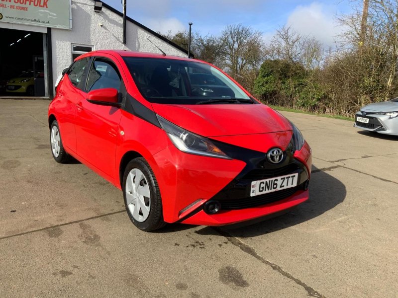 TOYOTA AYGO 1.0 VVT-i x-play Euro 5 5dr Euro 5