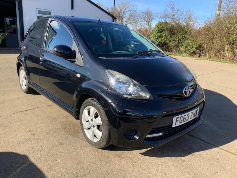 TOYOTA AYGO 1.0 VVT-i Move Euro 5 5dr