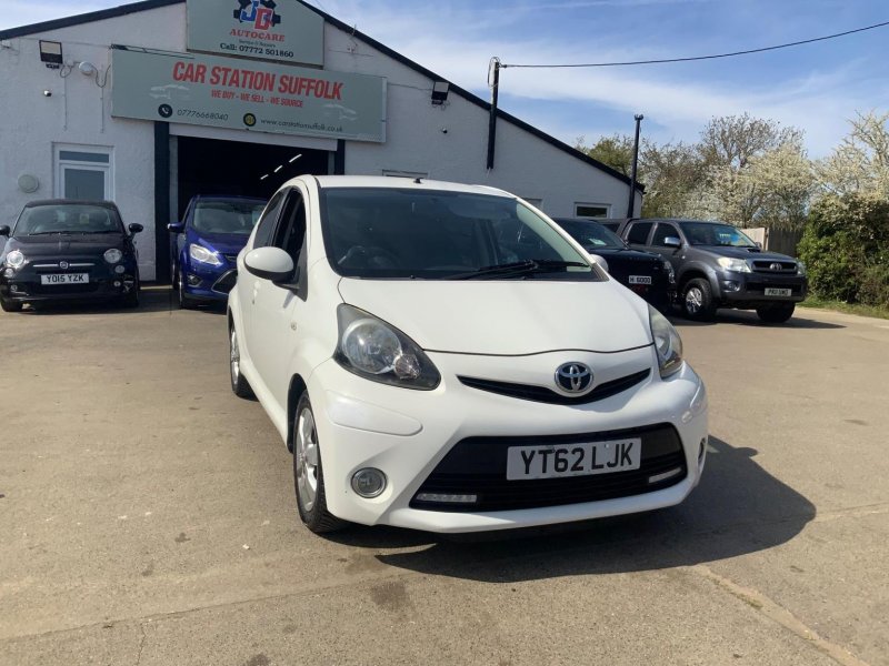 TOYOTA AYGO 1.0 VVT-i Fire Euro 5 5dr