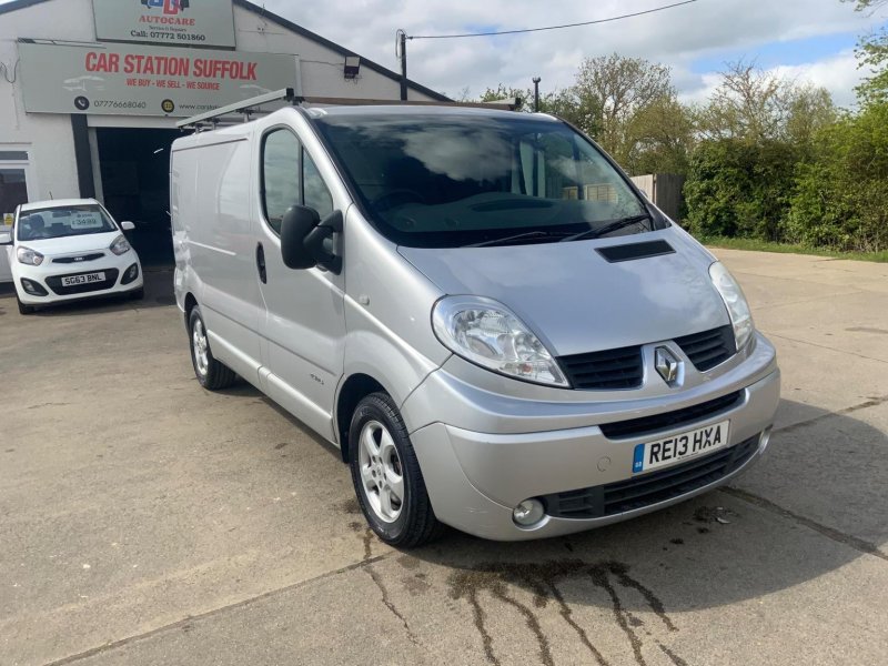 RENAULT TRAFIC 2.0 dCi SL27 eco Sport L1 H1 3dr (Phase 3)