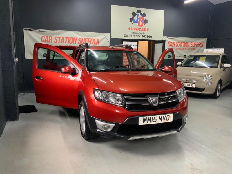 DACIA SANDERO STEPWAY 0.9 TCe Laureate Euro 5 5dr