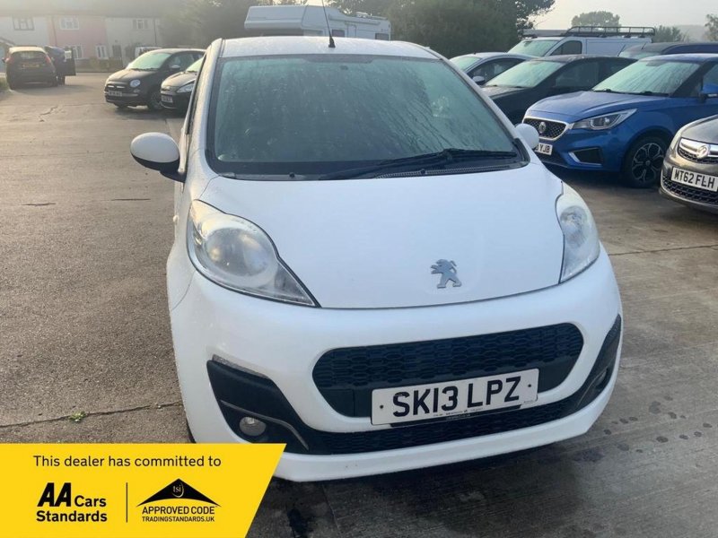 PEUGEOT 107 1.0 12V Allure Euro 5 5dr