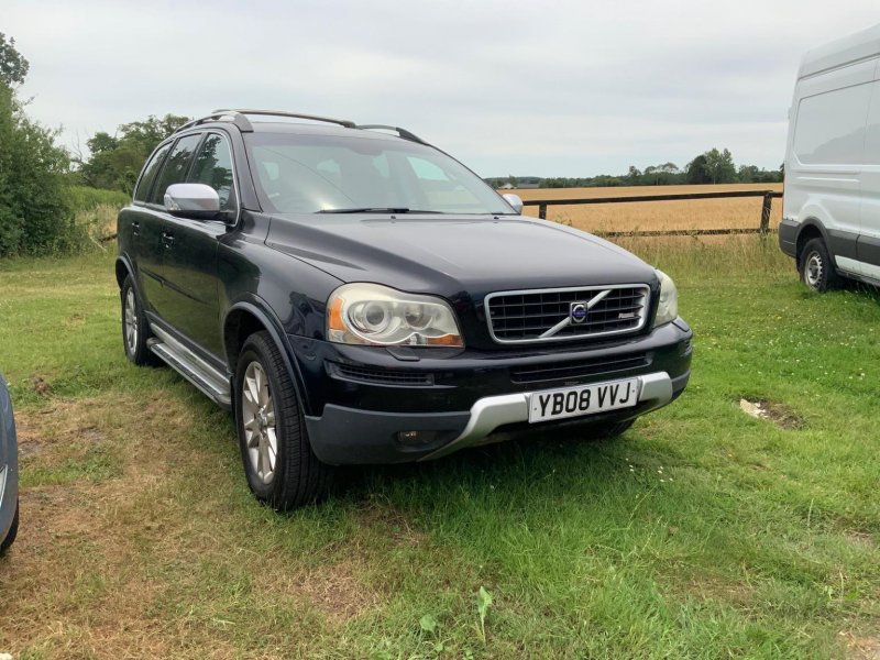 VOLVO XC90 2.4 D5 R-Design Geartronic AWD 5dr
