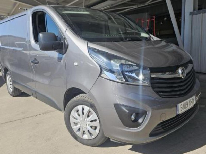 VAUXHALL VIVARO 1.6 CDTi 2700 BiTurbo ecoTEC Sportive L1 H1 Euro 6 (s/s) 5dr
