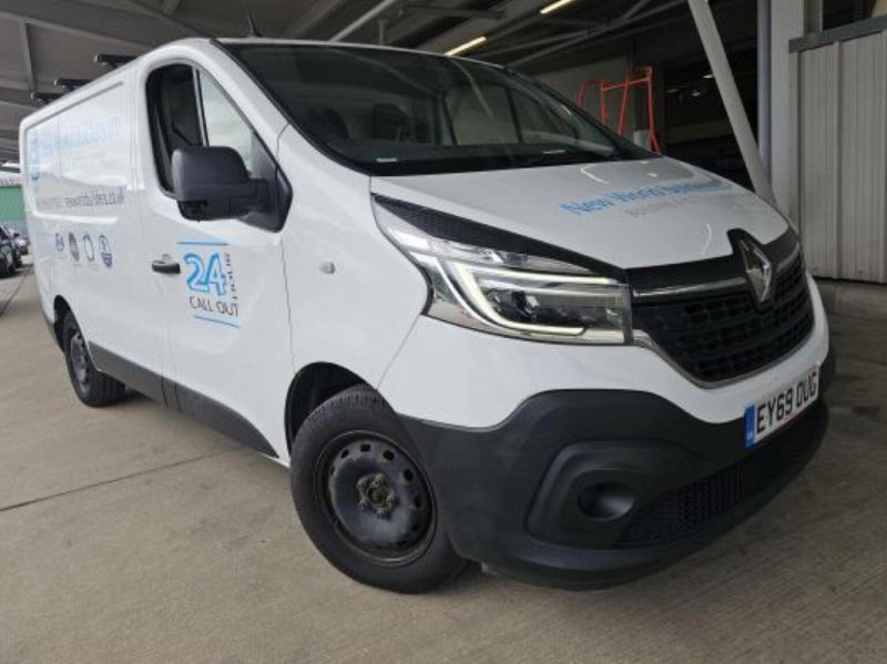 RENAULT TRAFIC 2.0 dCi ENERGY 28 Business+ SWB Standard Roof Euro 6 (s/s) 5dr